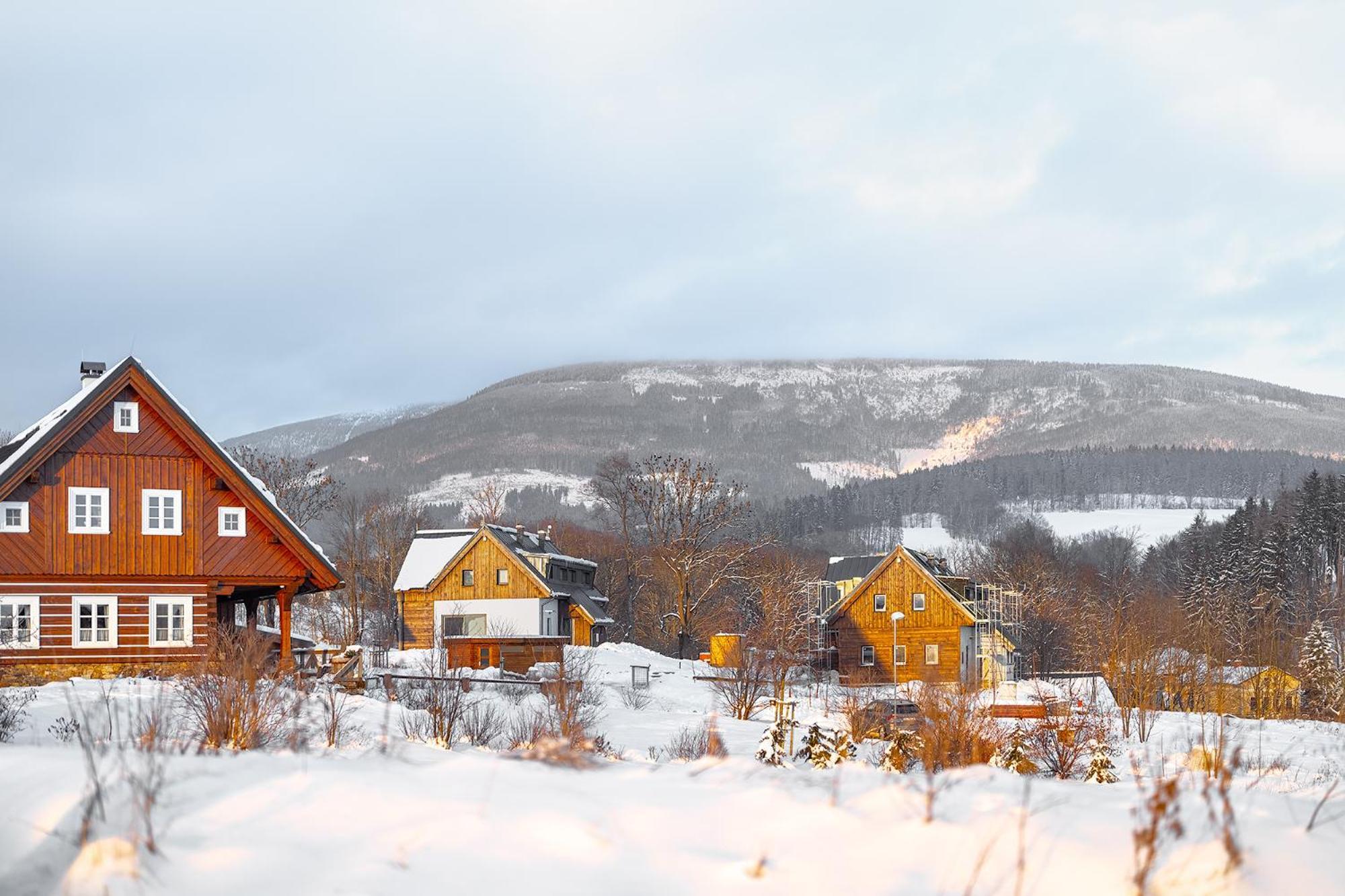 Villa Roubenka "Tam Kde Lisky Davaji Dobrou Noc" Černý Dŭl Esterno foto